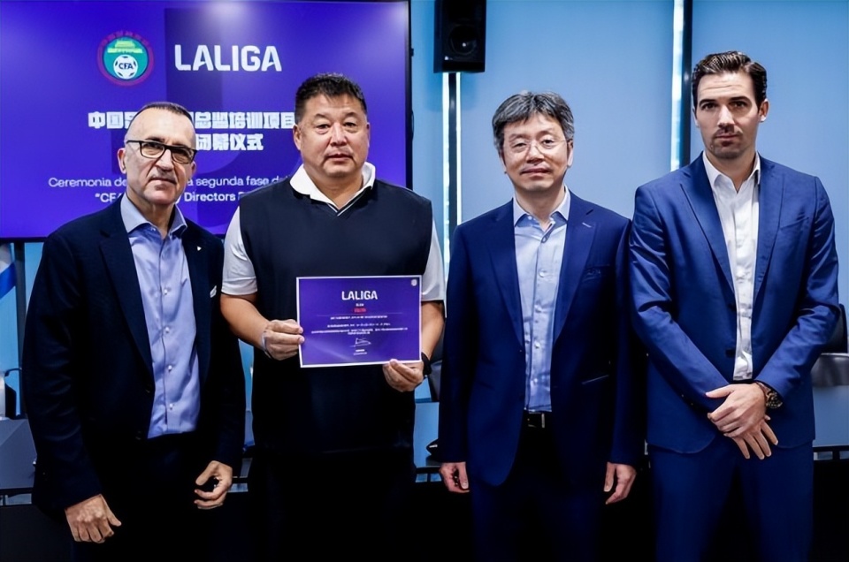 踢上比赛的, 由此可见, kAAA 踢上比赛的, 由此可见, kAAA