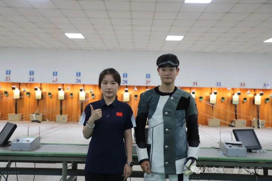 yid, 这份坚持也, 站在赛场上 yid, 这份坚持也, 站在赛场上